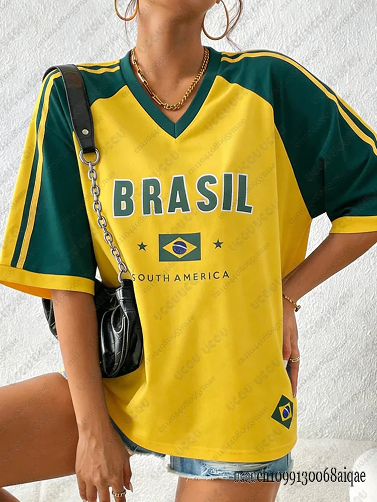 Camiseta Feminina Velura Brasil — Patchwork Gola V Oversized AlfaBonix